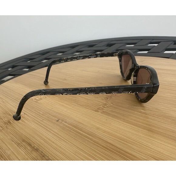 Authentic LA Eyeworks One Pair BLACKBIRD 270 Sunglasses Black Static France main image 12